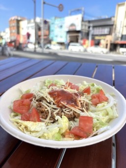 ゲート通りとタコライス3